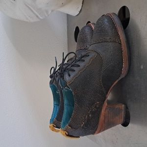 PS Kaufman No. 0019 Crosswalk Cap Toe Oxford Shoes. Size 7.5